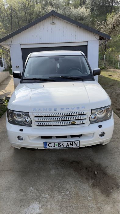 Range Rover Sport 2.7 TDV6 • Automat • 4x4 • Harman Kardon • Încălzire F/S • Fără investiții