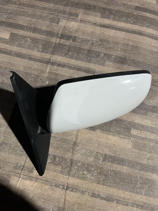 Левое зеркало элетрическое Приора