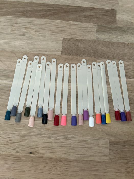 Oja semipermanenta diverse culori design deosebit