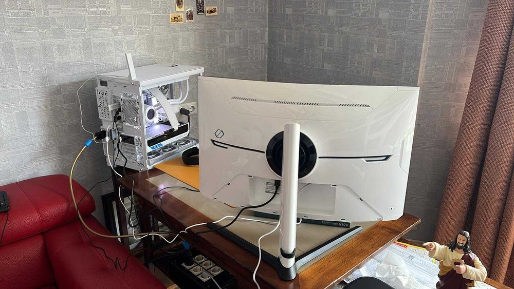 Монитор Samsung Odyssey G8 32" 2025 4K