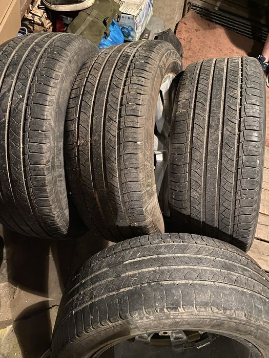 Продам диски с резиной Michelin R20