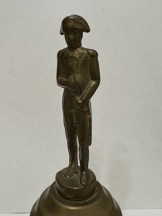 Clopot vechi, din bronz. Napoleon Franta