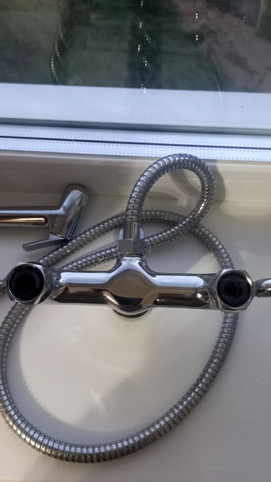 Продам смеситель для биде.