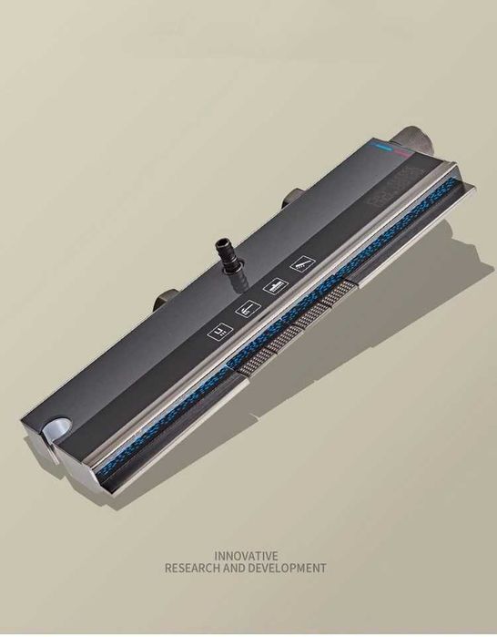 Модерен интелигентен душ с дисплей и LED подсветка D32