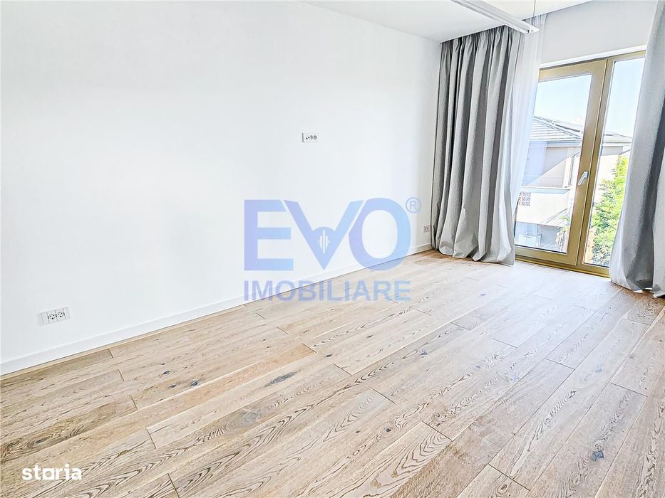 Casa moderna de vanzare, Miradis complex de case premium