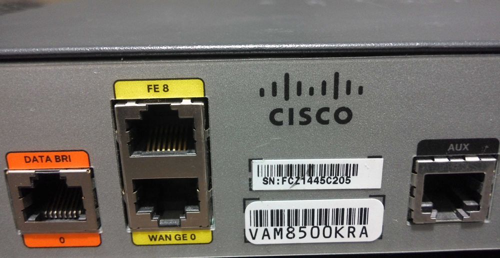 Маршрутизатор CISCO 892