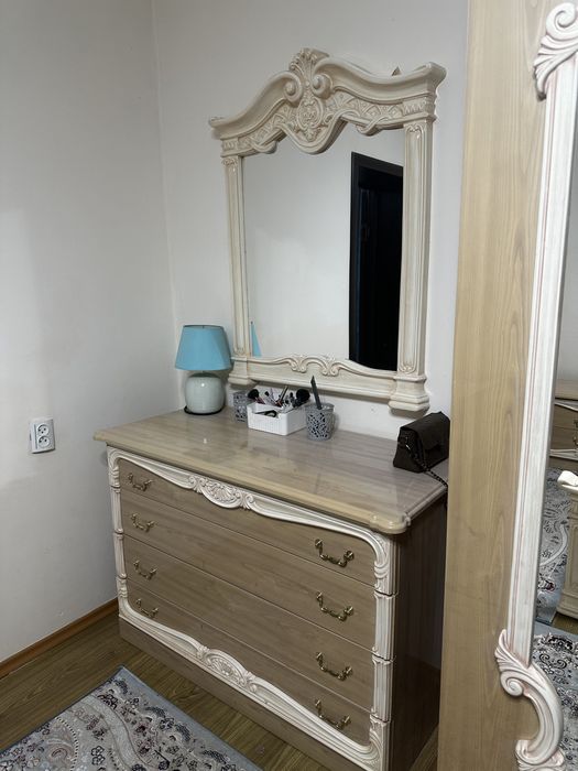 Спальный гарнитур, кровать