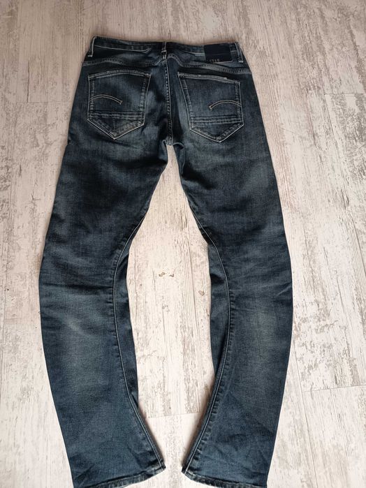 Мъжки дънки G-star Raw размер м-л,може коментар на цената