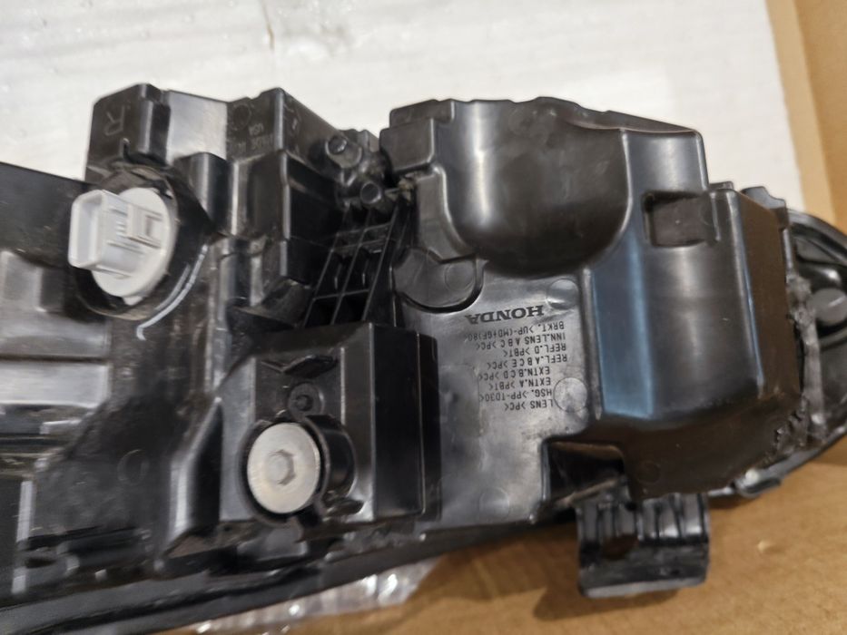 Десен OEM фар за Хонда Honda Civic 11 gen. 2022-2024