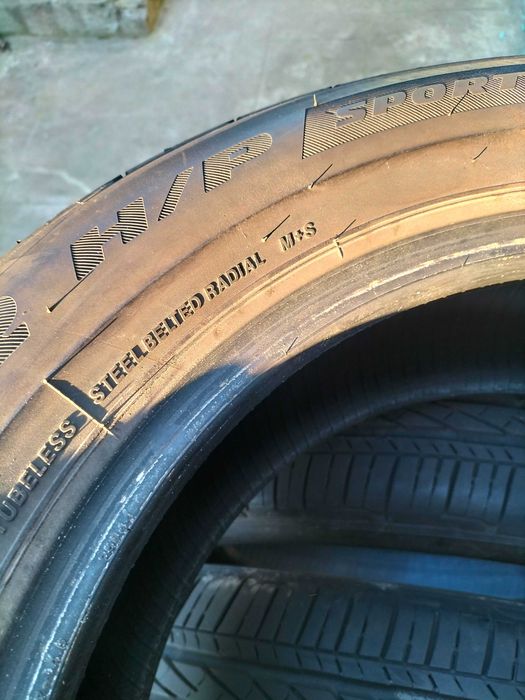 Set 215 60 17 Vara- Bridgestone- Duster