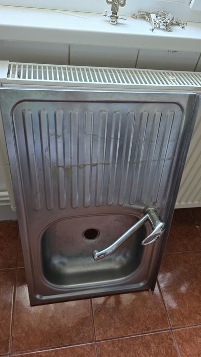 Vand chiuvetă inox si baterie pentru masca