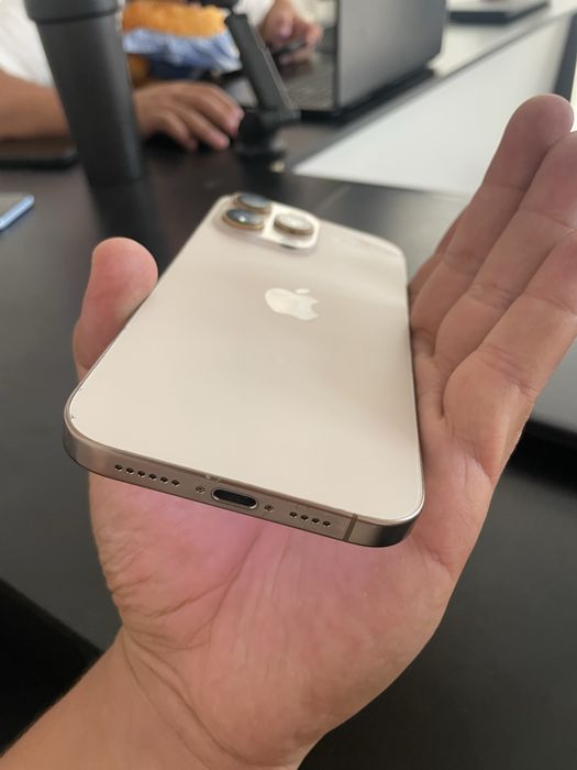 iPhone 16 pro max 256 EAC