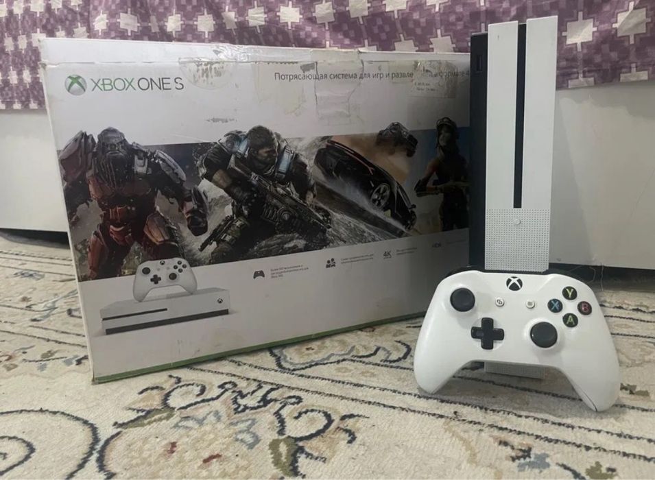 Продам Xbox one s 1 ТБ !