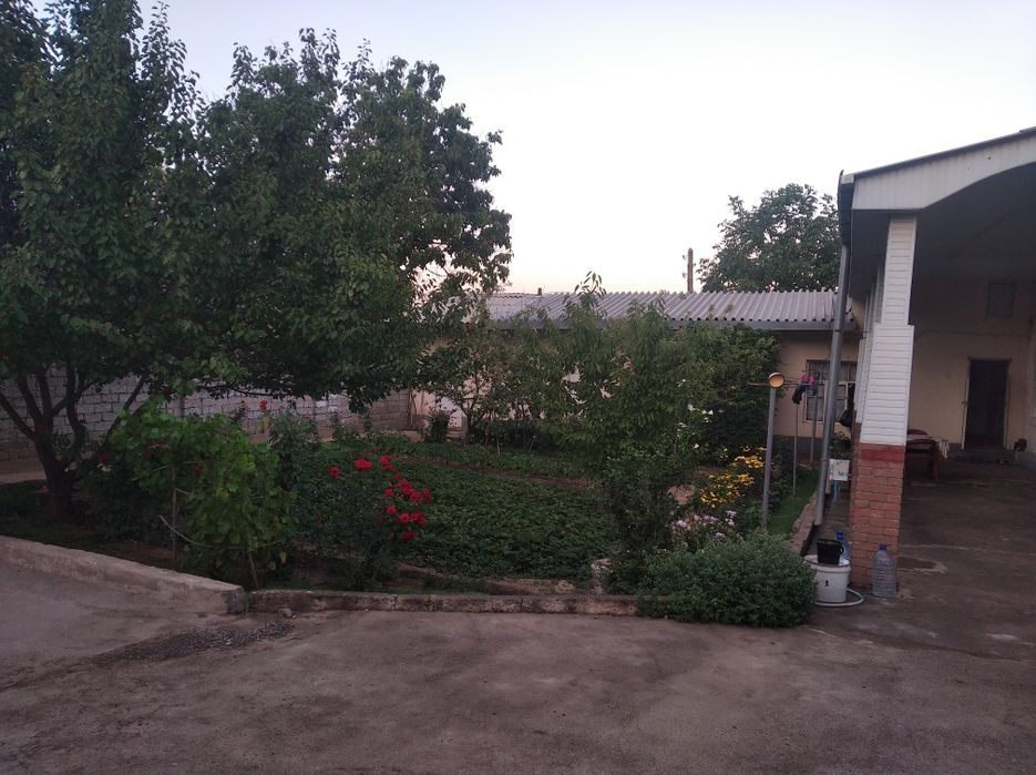 Продается дом земляной участок. 9.3 сот.