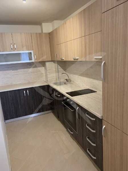 Дава се под наем Двустаен апартамент в Пловдив, Център - 75 кв.м за 450 € - Снимка #2