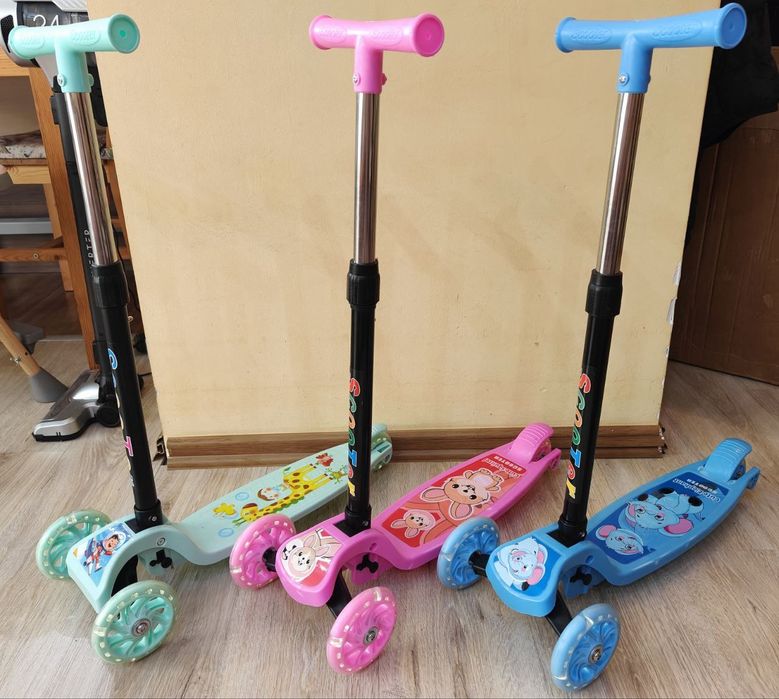 Детска Тротинетка Светещи Колела