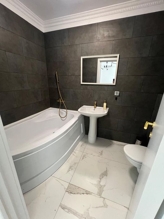 Apartament 2 camere 55 mp Eroilor Blocurile Albe