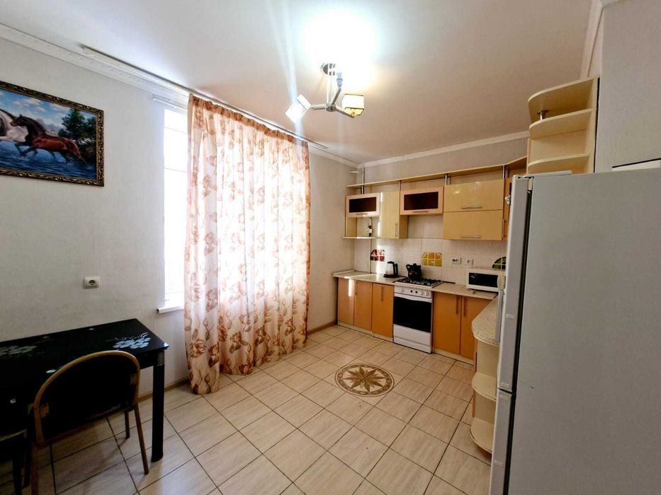 Двухкомнатная квартира. Маяковского.