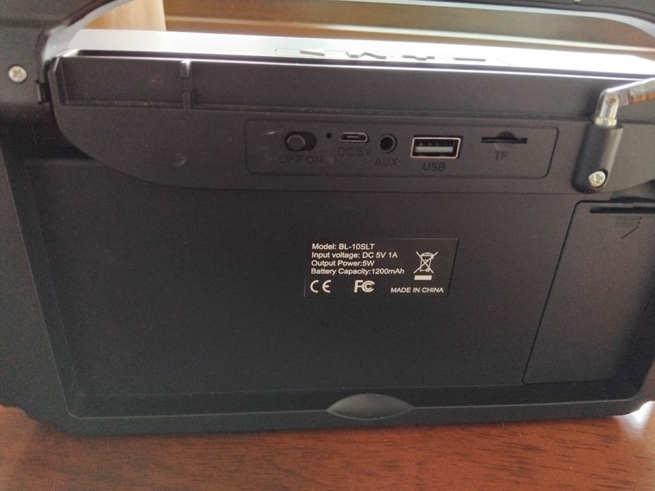 Соларно радио FM, Bluetooth, USB, SD card, mp3