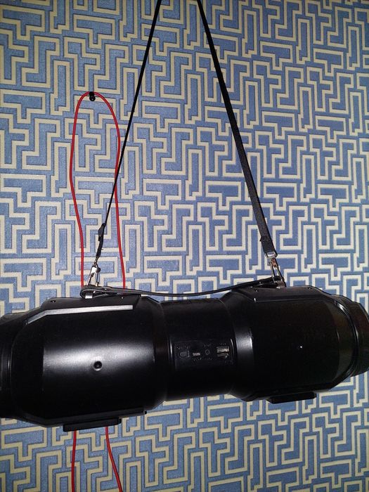 Продам колонку, отличный проигрователь