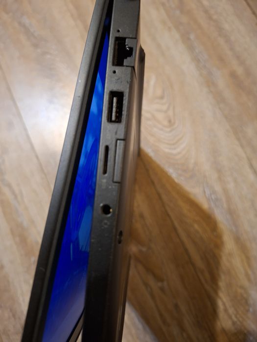 Dell Latitude 7490 i5 / 16gb ddr4 windows 11