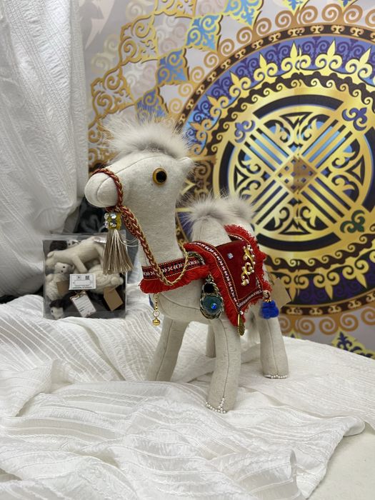 продаем игрушки сувениры ручной работы