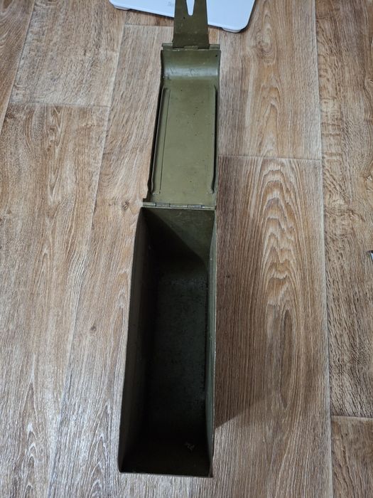 Продам военный  коробка