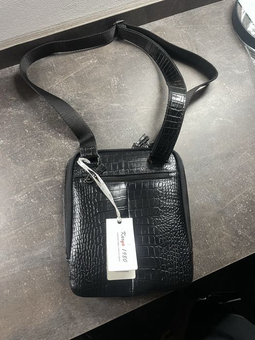 Барсетка новая кожанная