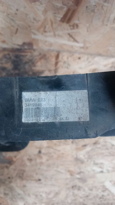 Bmw E83 X3 Очиларка държач перка радиатори 3419945