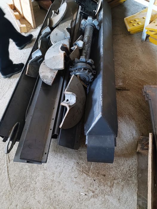 Асфальтоукладник