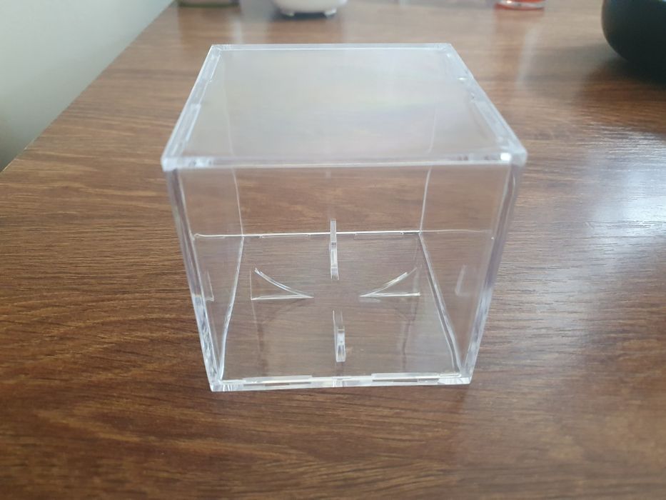 Cutie de expunere / display box pentru mingi de tenis