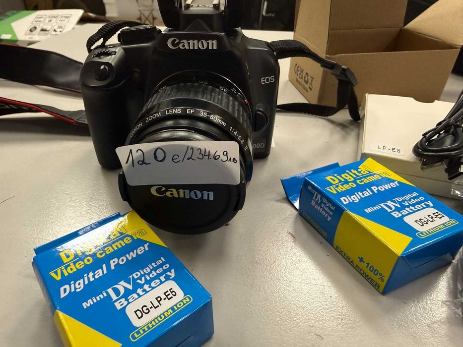 Фотоапарат Canon 1000D