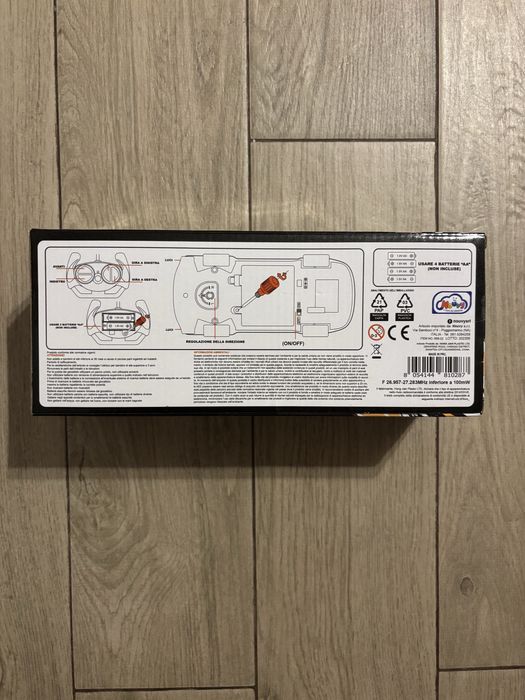 Masina cu telecomanda