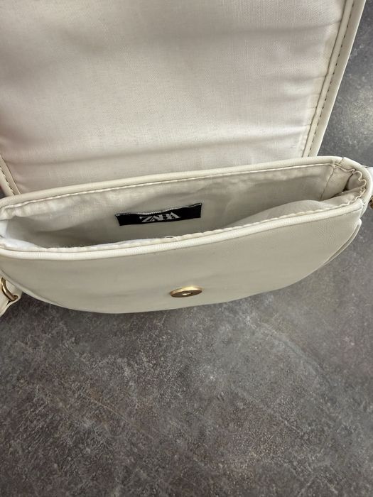 Сумочка Zara на ремешке