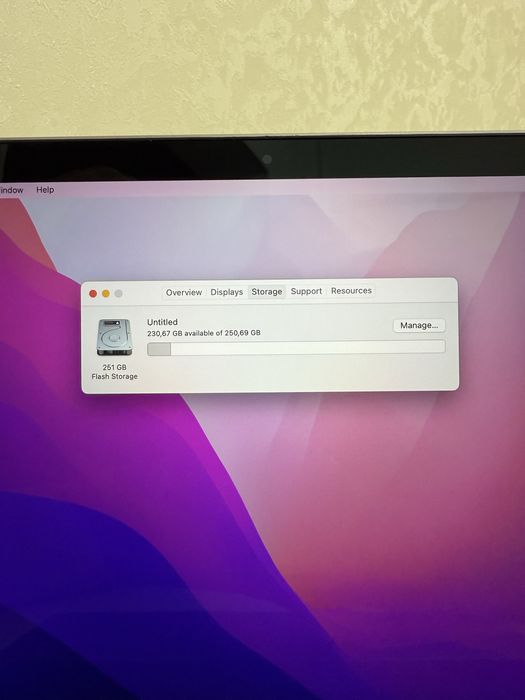 MacBook Pro TouchBar 2016год. i5/8/256