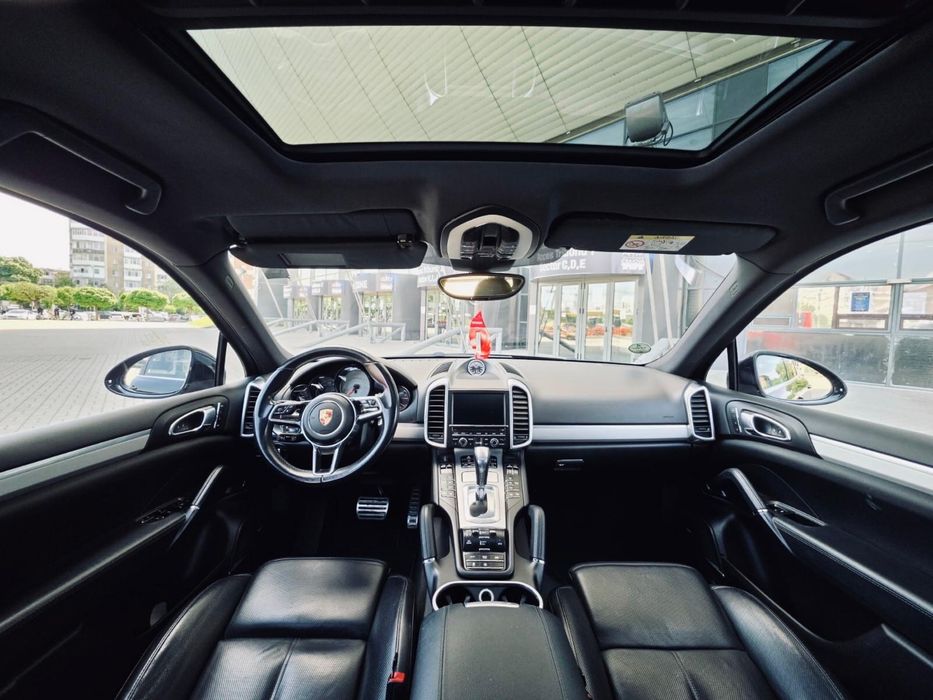Porsche Cayenne 4.2 TDI 385cp Avariat Avariate