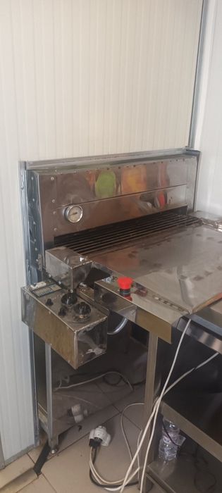 Тунелна фурна за Пици 100%на газ