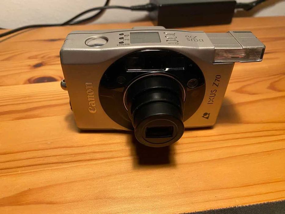 Aparat foto Canon IXUSs Z70 - In perfecta stare de functionare