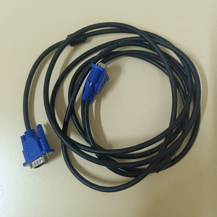 Жосткий диск Seagate Barracuda 500 GB и Кабель VGA