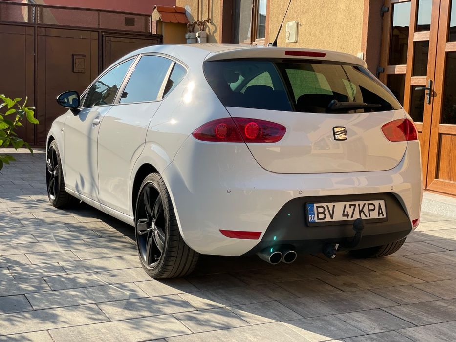 SEAT Leon 2010 — imagine 4