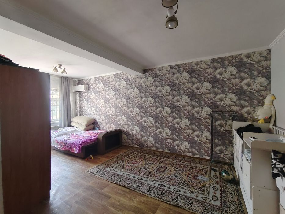 Продам дом в отличном районе