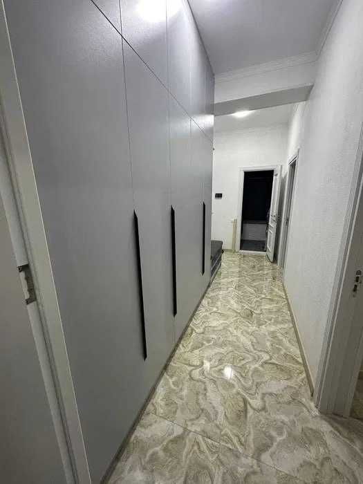 R9! Сдаётся квартира 2/3/8 на МИРАБАДСКОМ  в ЖК Гринвич!