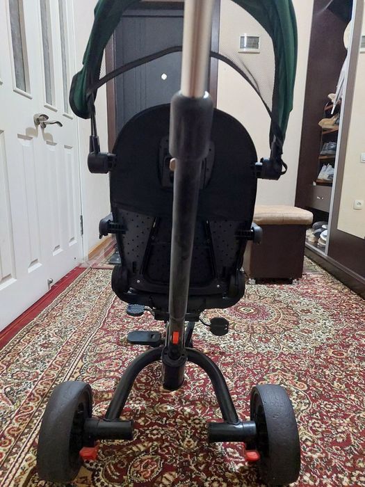 Продаётся детский велосипед коляска