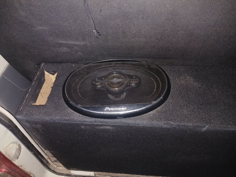 Pioneer 650W   yawigi bn sotiladi  800ming