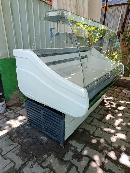 Продам морозильник напольный