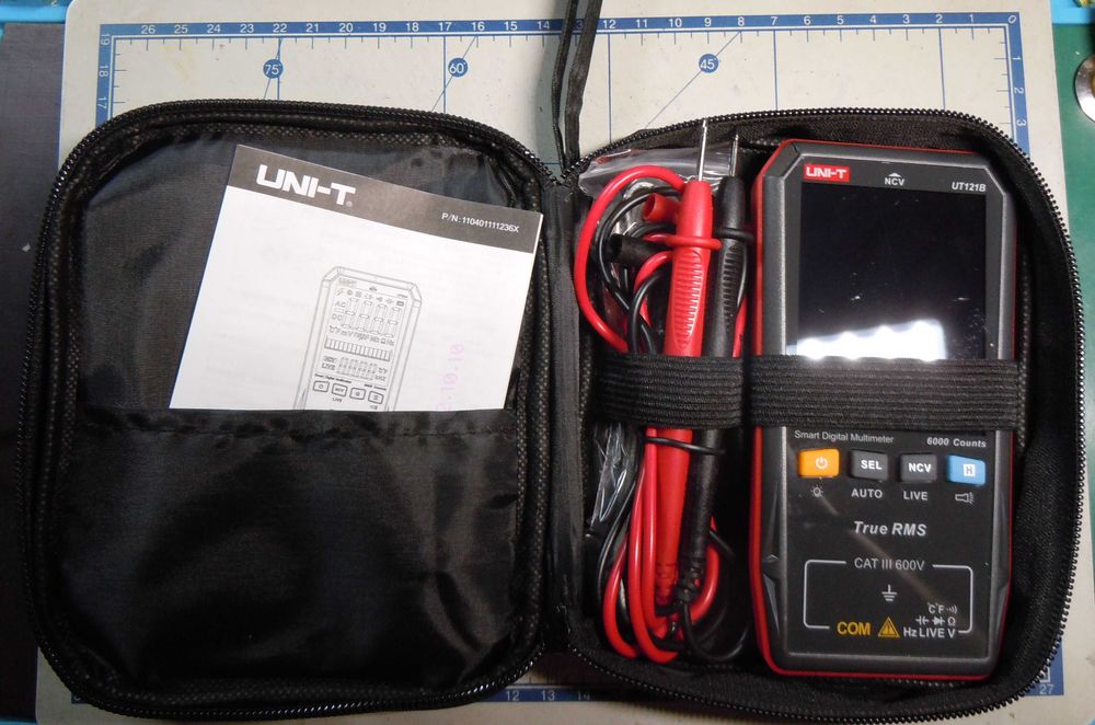 Цифровой мультиметр UNI-T UT-121A