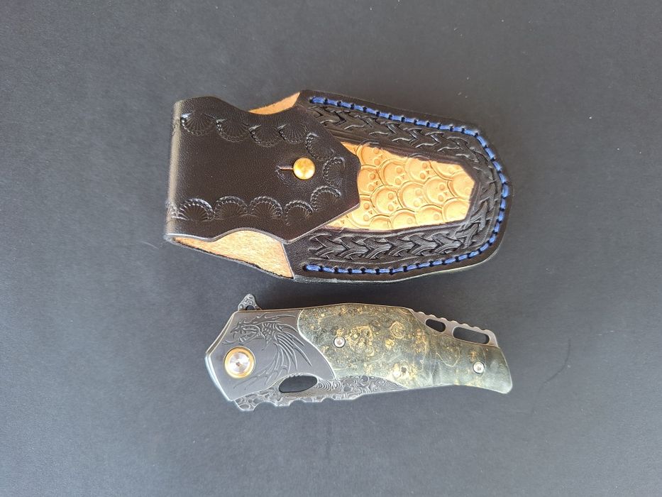 Сгъваем нож-Дамаска стомана VG10 с кожен калъф