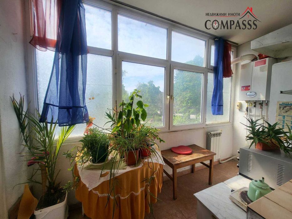 Продава се Двустаен апартамент в Добрич, Център - 67 кв.м за 1104 €/кв.м - Снимка #6