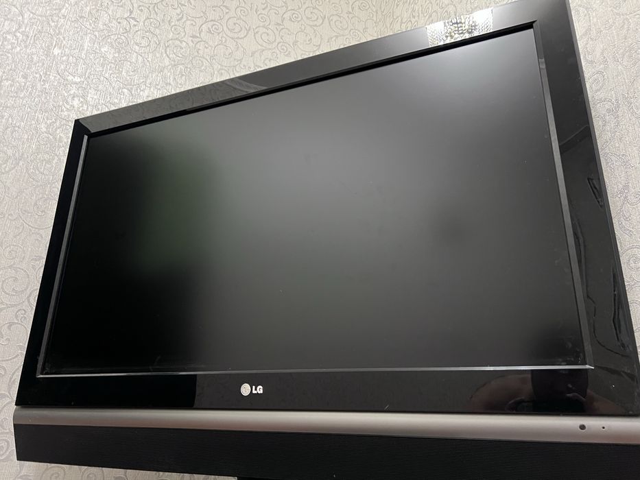 Lg телевизор,шыны тұмба,Sony құрылғысы!!