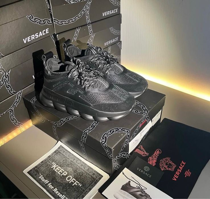 Versace chain reaction triple black